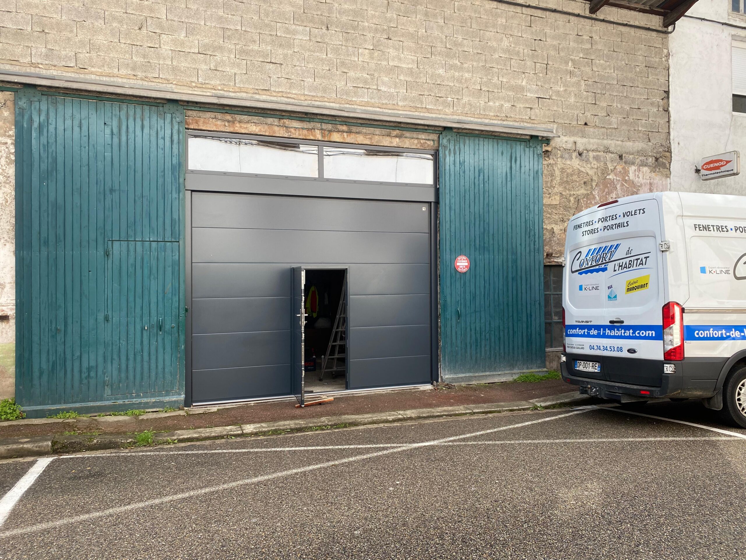 Volets roulants, battants et grilles de défense sur-mesure​